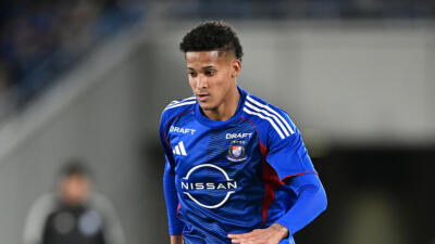 横浜FMテヴィスの去就は？本人はJリーグ移籍で「価値ある」その理由とは？