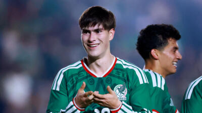 上田綺世に強力なライバルが出現？フェイエノールトがメキシコ人FWの獲得を急ぐ