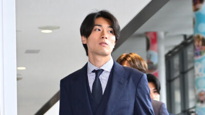 中村敬斗のプレミアリーグ移籍は難しい？「ランスの要求は、あまりにも法外だ」