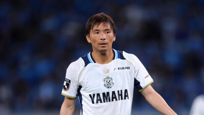 磐田MF乾貴士が怒り！池内明彦主審ら審判団と握手せず！横浜FC戦後の態度が話題