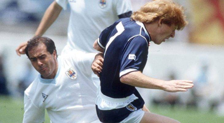 [카드 뉴스] “데운 벤치가 식기 전에…” 월드컵 역대 최단 시간 퇴장 TOP 10