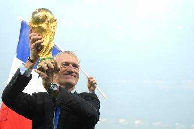[카드 뉴스] ‘앙리도 이제 감독이구나’ 1998년 월드컵 우승 멤버들의 지도자 성적은?