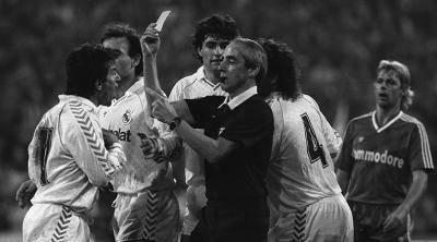 챔스 역사상 최악의 비매너 플레이는?