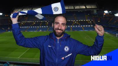 Higuaín Sertai Chelsea Dari Juventus Secara Pinjaman Dengan Pilihan Membeli