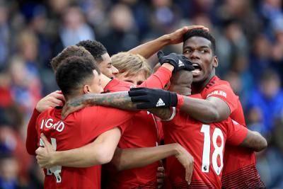 Manchester United Tumpaskan Leicester