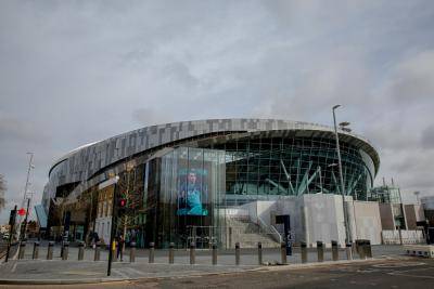 Penyokong Tottenham berang dengan ulat tiket