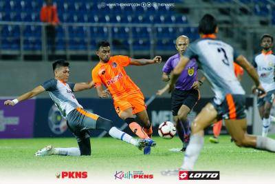 Liga Super : PKNS FC seri dengan PKNP FC, Rajagopal tetap berpuas hati