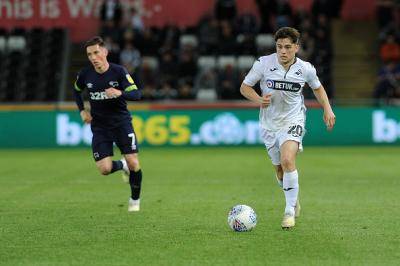 Daniel James kembali ke skuad Wales selepas ujian perubatan dengan Man United