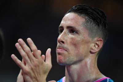 Rasmi : Fernando Torres umum bersara