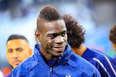 Mario Balotelli buat pertaruhan tak masuk akal