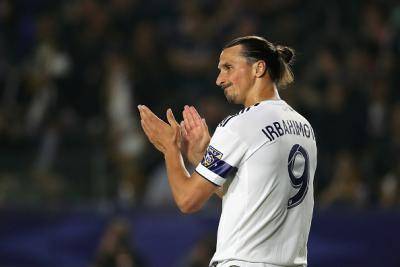 Video : Ibrahimovic bertegang lidang