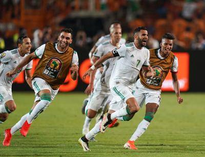 Video : Mahrez bawa Algeria ke pentas akhir dengan jaringan cantik