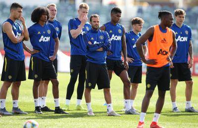 Kem latihan Manchester United diganggu penyokong Liverpool