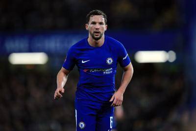 Chelsea bayar Drinkwater £ 85,000 seminit