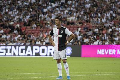 Ronaldo persoal tanda harga yang tak masuk akal