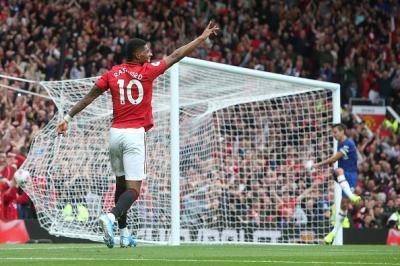 Empat jaringan United buat Chelsea tumbang