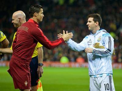 Ryan Giggs dedah perangai Ronaldo yang terlalu obses dengan Lionel Messi