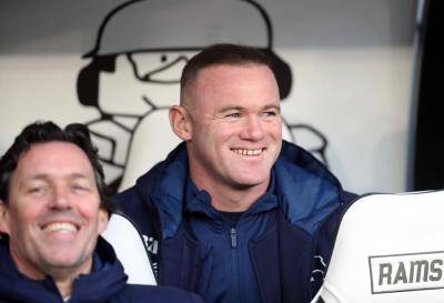 [VIDEO] Rooney mula tugas baru