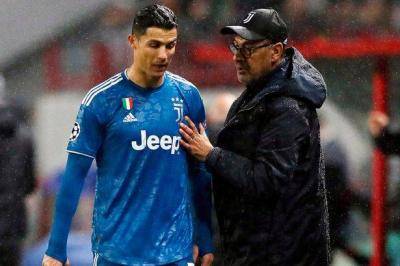 [VIDEO] Maurizio Sarri: Cristiano Ronaldo can’t play regularly anymore