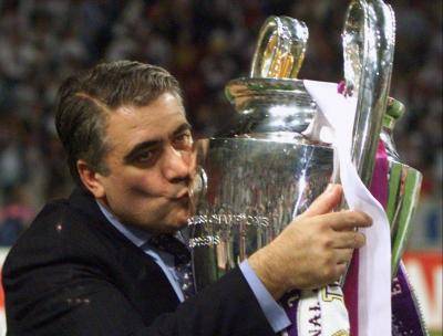 [VIDEO] Former Real Madrid president dies because of COVID-19