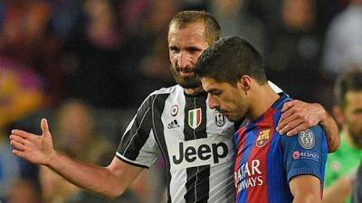 [VIDEO] Giorgio Chiellini: Even though Suarez bite me, he is a smart striker