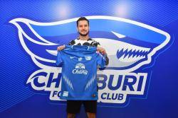 Junior Eldstal kembali dari UK, sertai Chonburi FC