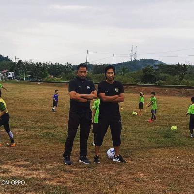 Selepas bersara di usia 29 tahun, Faizal Abu Bakar tubuh akademi bola sepak