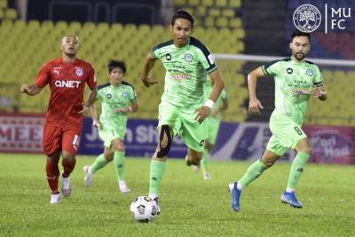 Pemilik Melaka pertimbang kedudukan Zainal Abidin, rancang ambil pemain baharu