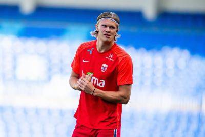 Bayern Munich chief’s Erling Haaland statement ignites transfer scramble with Chelsea and Manchester United