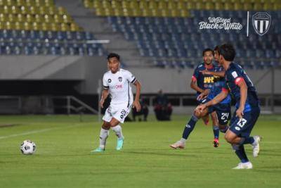 [VIDEO] Terengganu sekali lagi tercicir mata, Aung Kaung Mann jaringkan gol tunggal Pahang