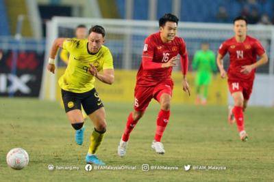 Piala AFF 2022: Malaysia tewas kontroversi kepada Vietnam, pengadil Jepun dipertikai