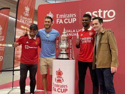 Piala FA Emirates dipamerkan di Malaysia buat pertama kali dalam sejarah