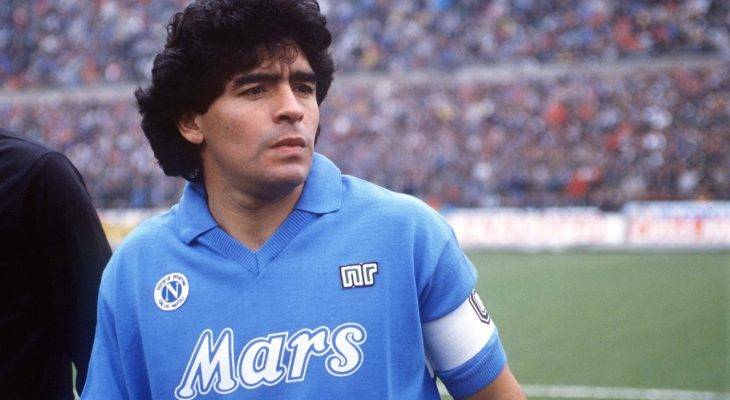 Sarri muốn Maradona gặp Napoli trước trận đấu với Real Madrid