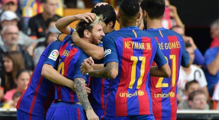 Barcelona 4-2 Valencia: Lại là Messi