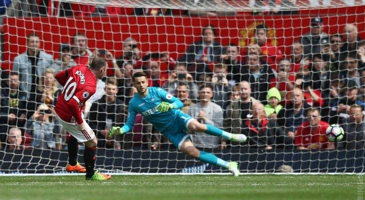 Man United 1-1 Swansea City: Quỷ đỏ lỡ cơ hội vào tốp 4