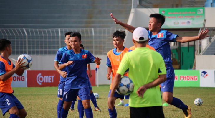 GĐKT Gede: “U15 Việt Nam cần cải thiện nhiều về thể lực”