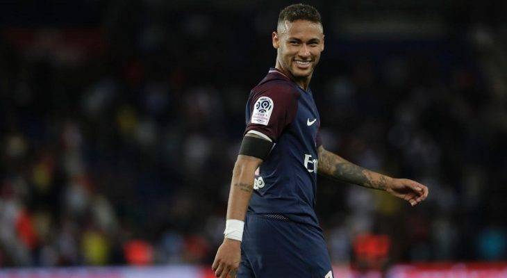 5 thẻ đỏ đáng quên trong sự nghiệp của Neymar