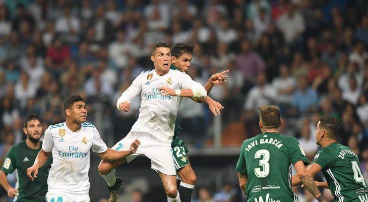 Vì sao Real Madrid sa sút không phanh?