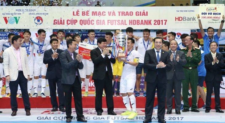 Tin bóng đá Việt Nam sáng 4/12: Thái Sơn Nam vô địch giải Futsal Cúp QG