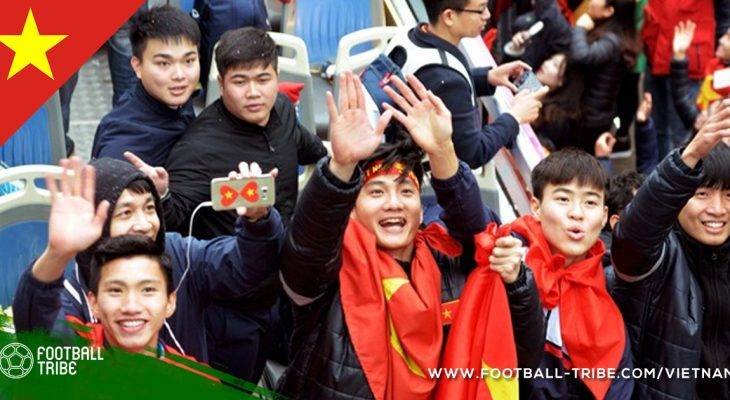 “Biển người” chào đón những người anh hùng U23 Việt Nam về nước