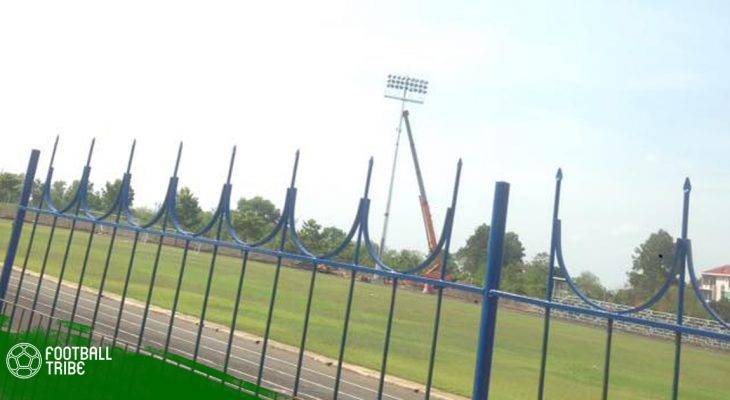 Sân Bình Phước trang bị dàn đèn, sẵn sàng “tiếp đón” dàn sao U23 Việt Nam