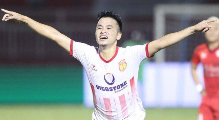 Lê Sỹ Minh chia tay Than Quảng Ninh, trở về Nam Định?