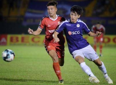 Đại diện B.Bình Dương “tố” Đoàn Văn Hậu chơi tiểu xảo