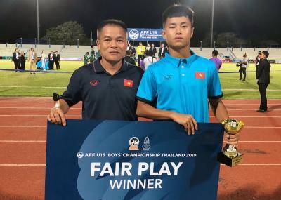Việt Nam nhận Giải thưởng Fair-play tại Giải U15 Đông Nam Á 2019