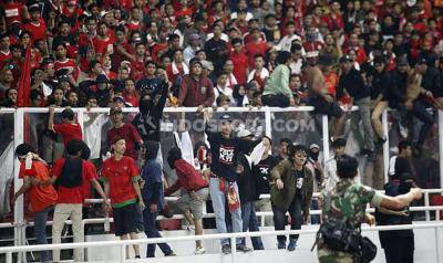 FIFA có thể “treo sân” Indonesia ở trận tiếp tuyển Việt Nam
