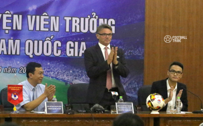 Tân HLV U19 Việt Nam: Hãy coi tôi là trợ lý của HLV Park Hang-seo
