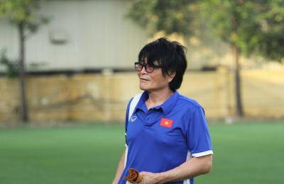 “Thần y” Hàn Quốc chỉ ra thói quen ăn uống của các cầu thủ khiến bóng đá Việt Nam còn chậm phát triển