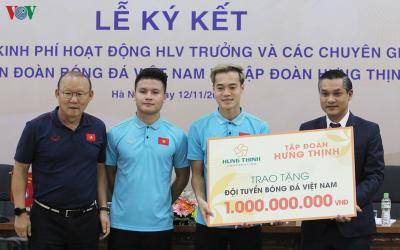 ĐT Việt Nam được thưởng 1 tỷ đồng từ đối tác mới của VFF